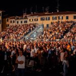 Un festival non occupa una città: la mette in movimento